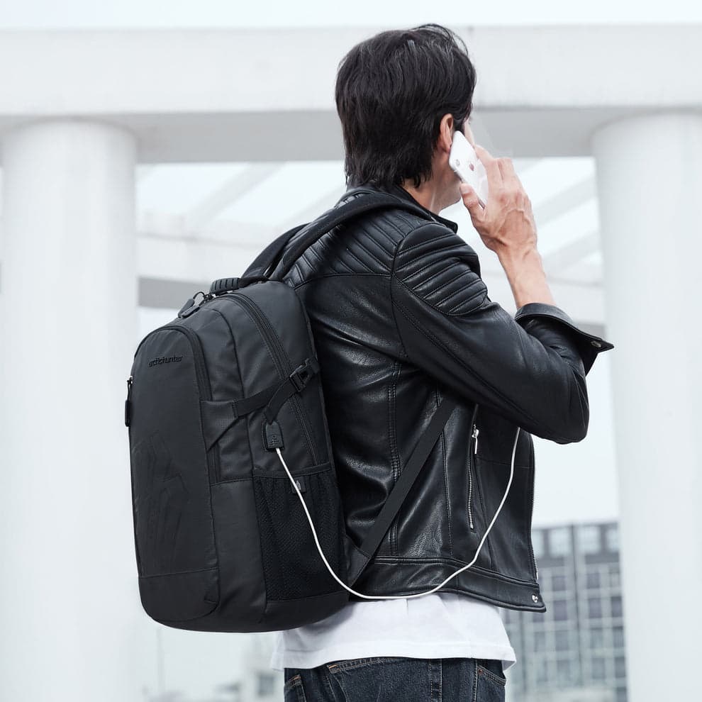 Arctic hunter backpack